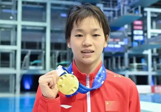 全红婵432.8分夺冠,17岁生日出现在分数中,太神奇