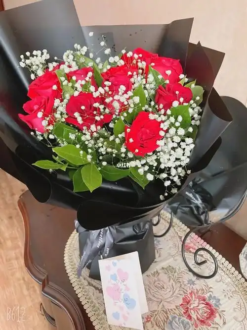 今日份开心09玫瑰95_鲜花_礼物_异地恋_情人节去哪玩_朋友圈_p图