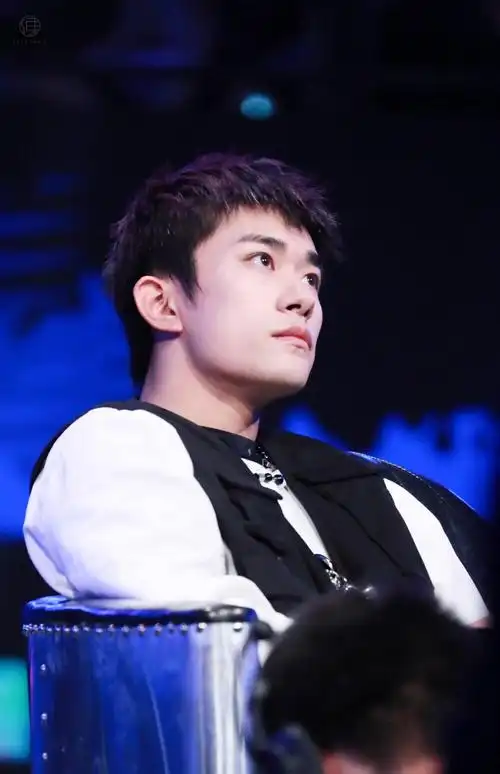 易烊千玺这就是街舞第三季决赛