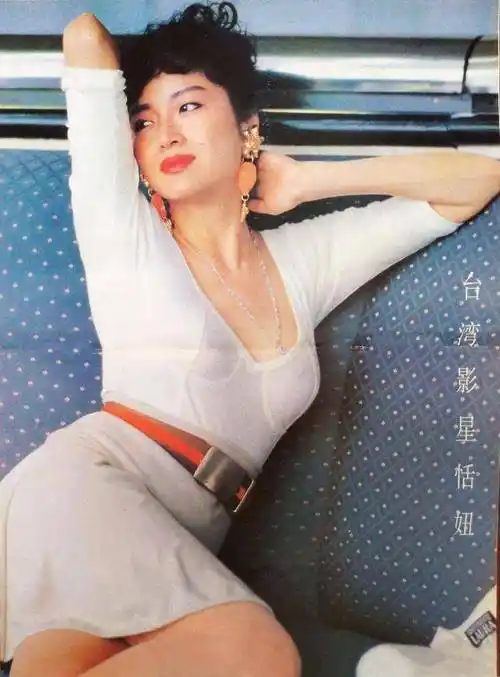 原创恬妞这么美为何万梓良不懂珍惜64岁近照还是女神的样子