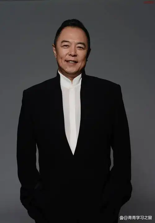 17岁的张铁林跟大多数考生一样,对高考寄予厚望,想通过奋发图强改变