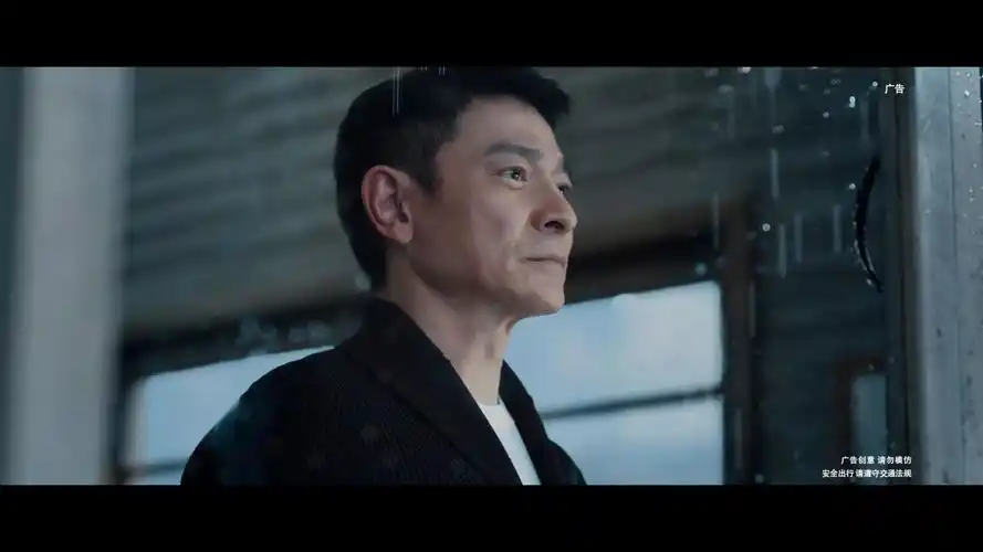 刘德华携手全新奥迪a8l:共同演绎"重塑"破局,解锁用户哲学