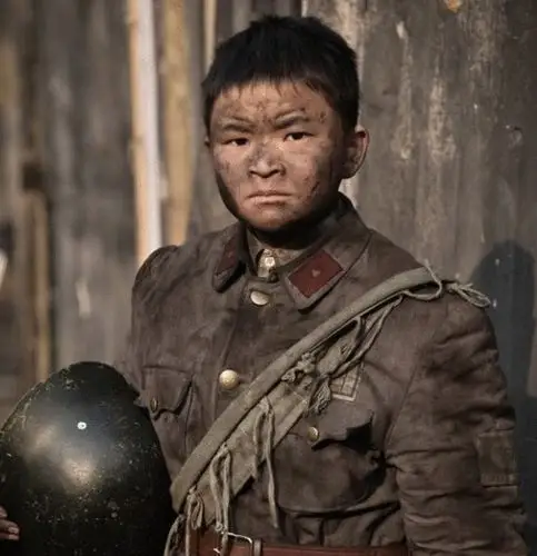 "汶川地震小英雄"林浩被曝忙拍戏 几乎不上学