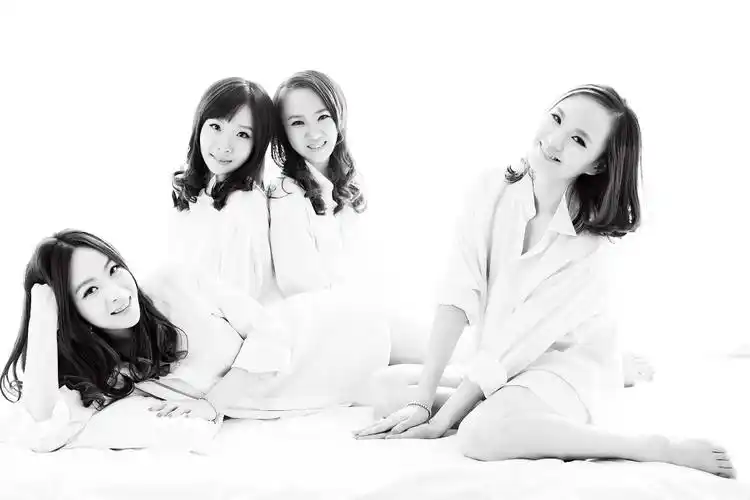 怎样拍摄五人以上闺蜜照?