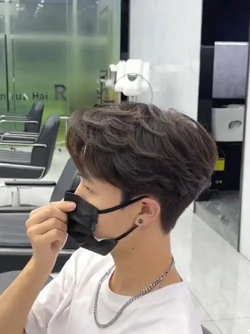 蓬松凌乱感纹理发型韩式凌乱感纹理烫