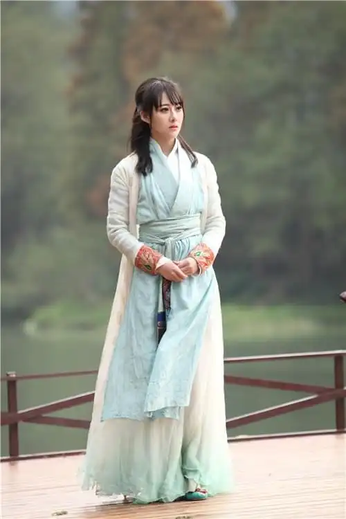 曹曦月《一年级》仙气飘飘 憾失赵灵儿引心疼