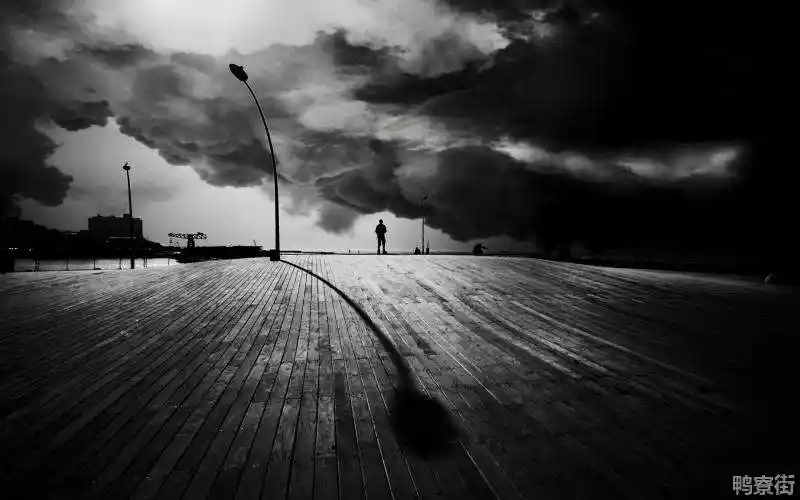 微信状态背景图伤感微信状态背景图带文字