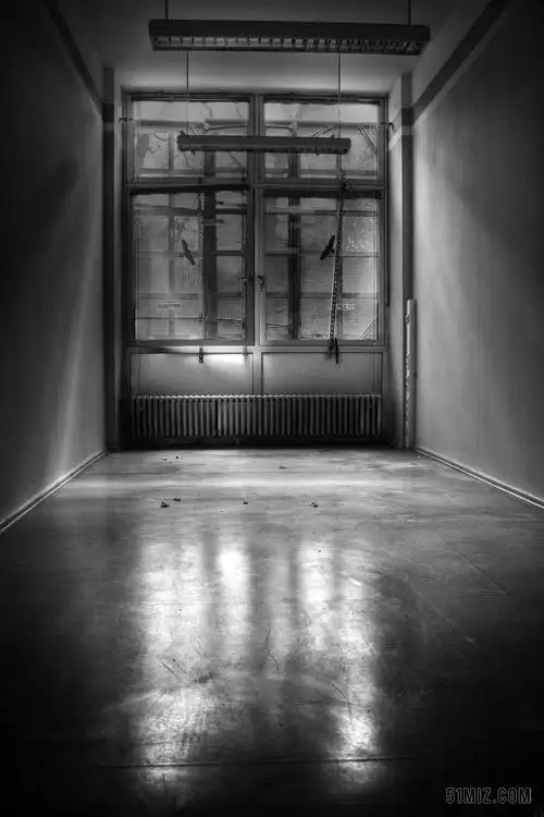 摄影简约老旧的监狱背景图片