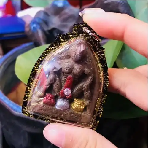 "依霸女神"流传至中国,揭开"依霸"备受女性追捧的秘密!