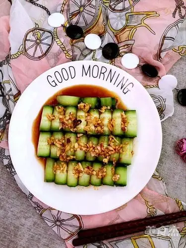 凉拌黄瓜卷