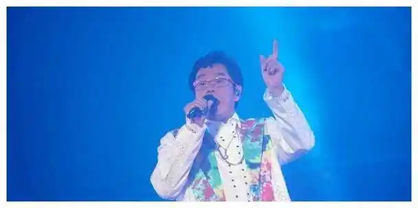 袁姗姗,谭咏麟《回家的人》演唱春晚,雨连绵三日!