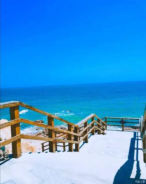 青岛之燕儿岛蓝色的自然世界