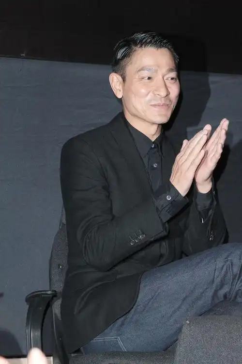 刘德华新电影票房收益全线走红电影真正的火了