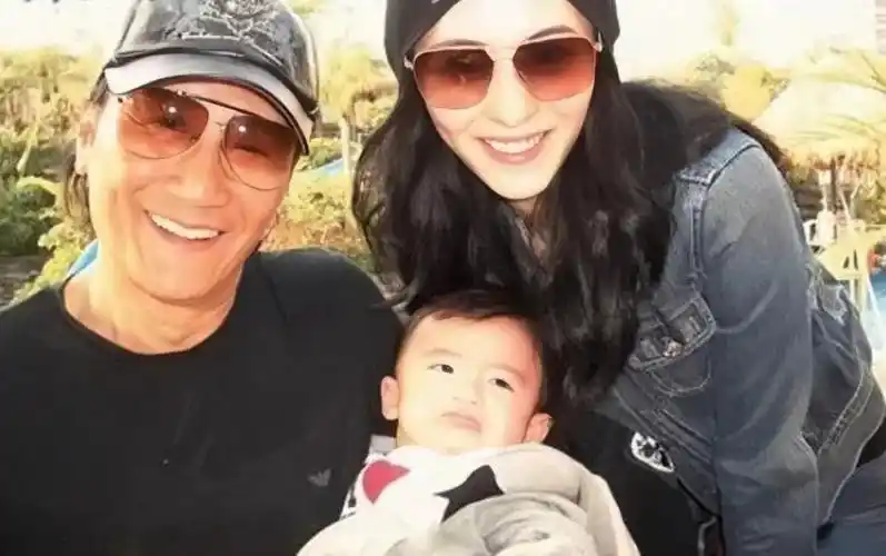 张柏芝承认三胎老公是谢贤(真相系港媒争流量恶意造谣)