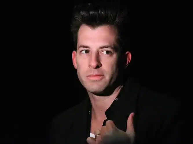 fresh air weekend: mark ronson, the mountain goa