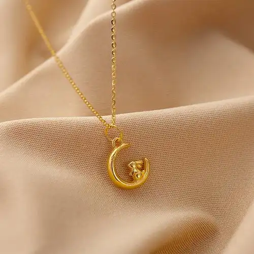 老凤凰 生日礼物 足金999望月兔项链吊坠女3d硬金月亮兔颈饰品挂件