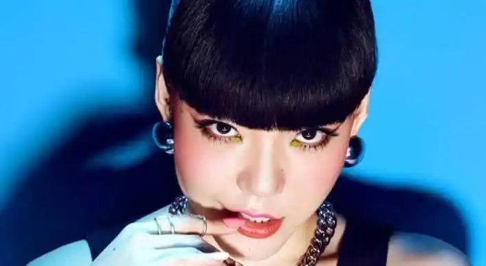 "失宠"的吴莫愁:从1.3亿代言费到小县城卖唱,她得罪了谁?