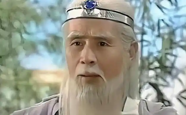 一,姜子牙 蓝天野/饰