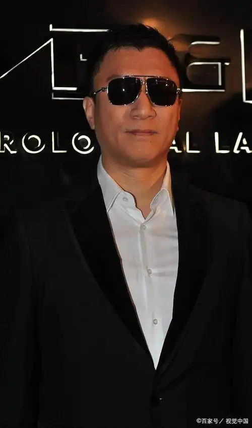 孙红雷:"舞王"到"大哥",揭秘演艺路上的"潜伏"与"征服"