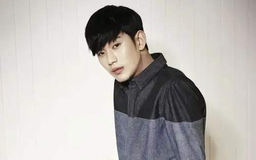 韩国帅哥明星金秀贤桌面壁纸 - 第8张