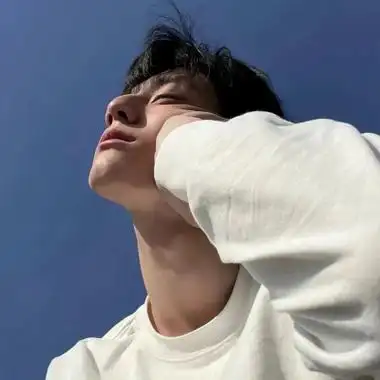 很优质又超级漂亮的男生头像合集