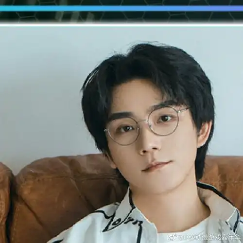 嘉宾签名周边*1配音演员 吴晛@初心者吴晛专场活动舞台见面会&签售会