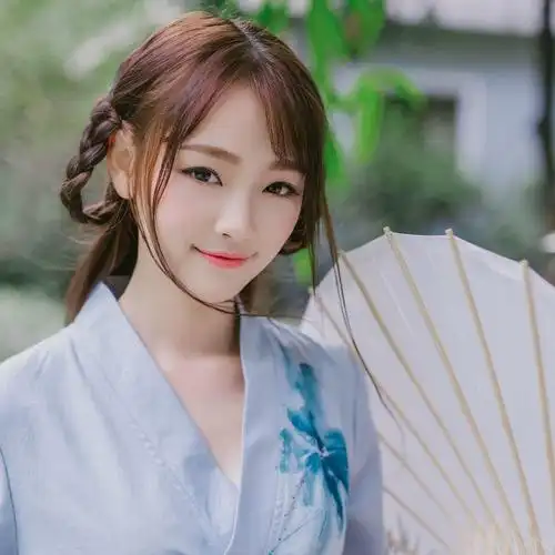 >                 古风倾城美女头像 相关标签 美女车模美女古装气质