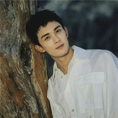氛围感帅哥吴磊微信头像合集任何关系处不来就算了
