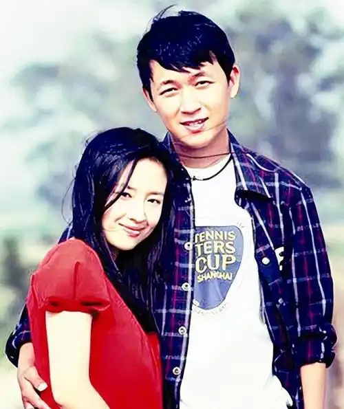 离婚11年后,再看潘粤明与董洁的处境,为什么会走到这一步?