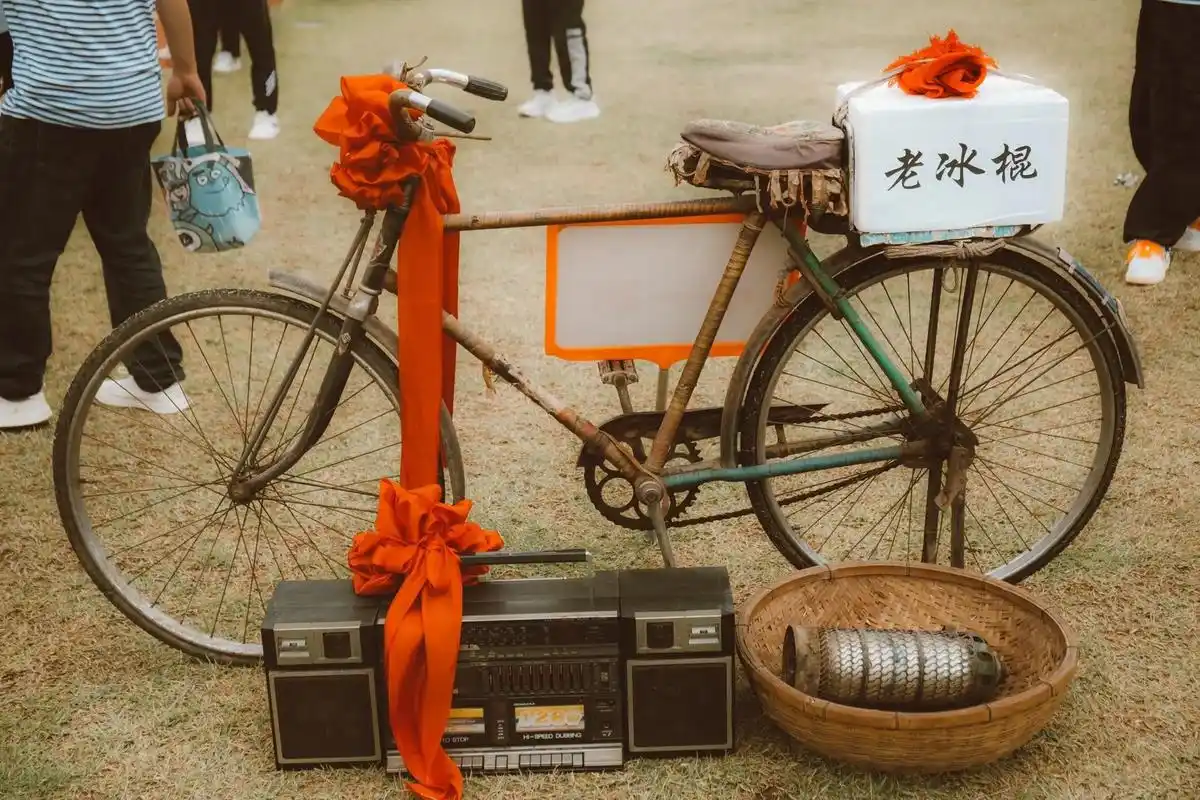 重拾80后的儿时回忆.那时的我们,虽然物质贫困,但是精神很富 - 抖音