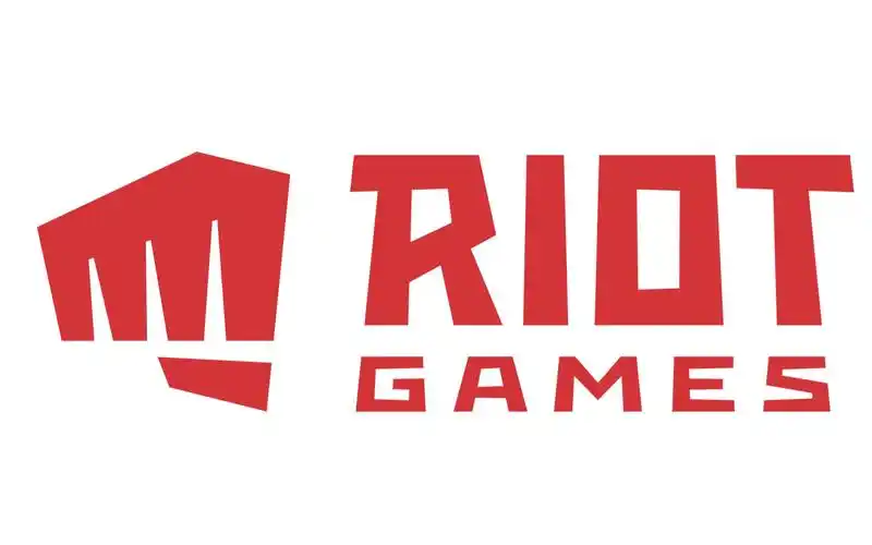 lol十年热血试剪此生入联盟十年英雄梦