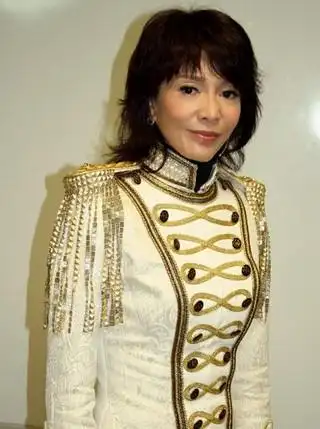 郑裕玲个人资料和图片 郑裕玲老公是谁