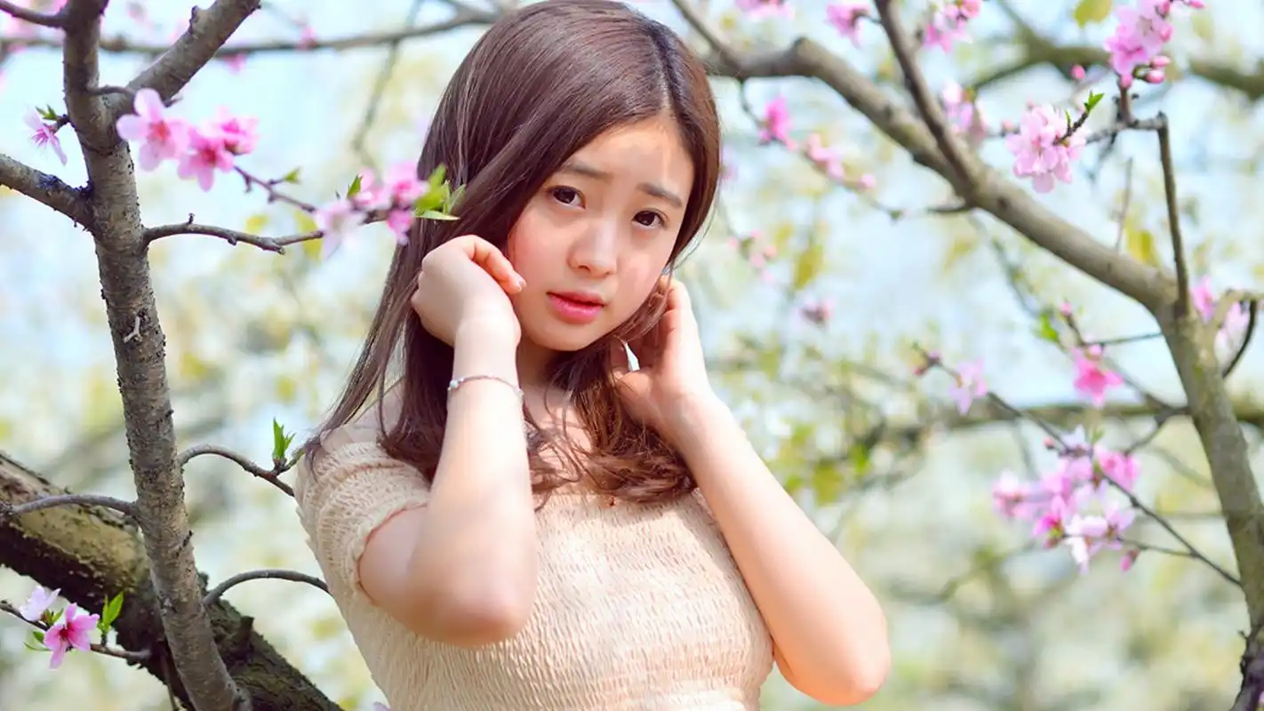 唯美,清新,美女写真 圆脸可爱俏皮美女写真桌面壁纸,清纯性感的小仙女