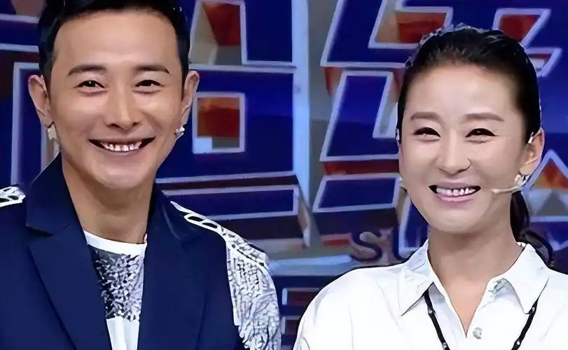 演员苗圃:告别罗晋后,嫁大19岁富商儿女双全,生活幸福