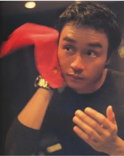 一些关于张国荣的老照片