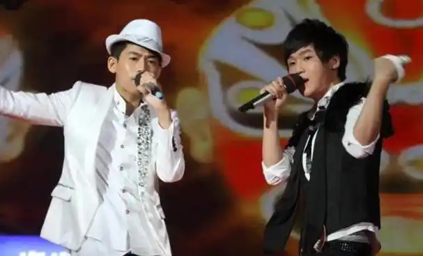 苏醒暴打李炜12年后现在再看两人的处境最后谁才是真正赢家