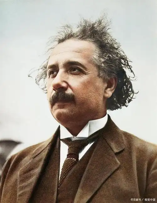 时间虚无缥缈,科学家们却说"时间会膨胀",为什么?