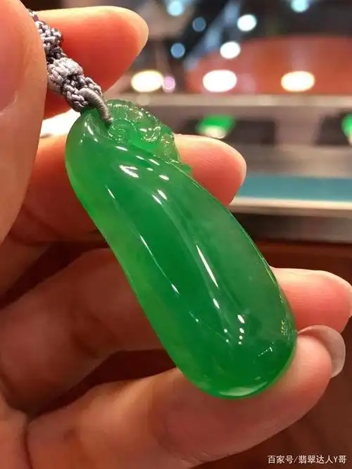 精美翡翠牌子挂件欣赏