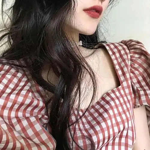 很美的女王微信高清头像