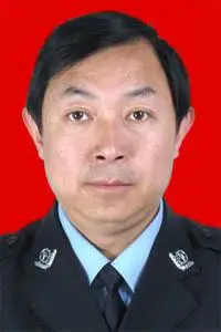 王劲松(其他人物相关)王劲松,1965年2月出生,大学学历.