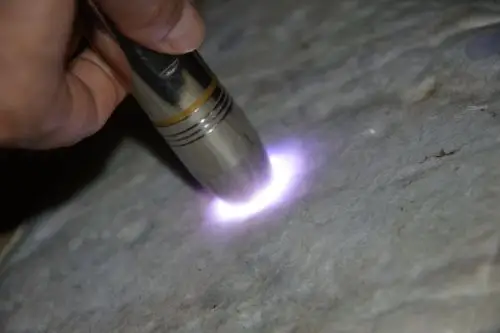 翡翠界的"天王巨星"结缘卡布里·玉石瓷砖