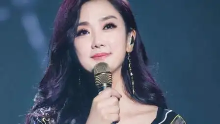 凤凰传奇玲花蒙古语演唱《乌兰巴托的夜》,听了保证你会沉醉其中
