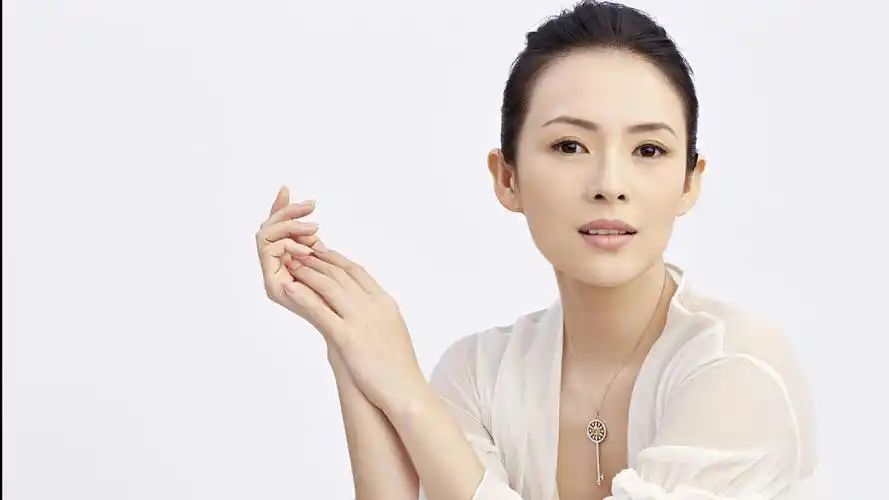 章子怡千挑万选最后终于选定的车,竟然是它!好奇是