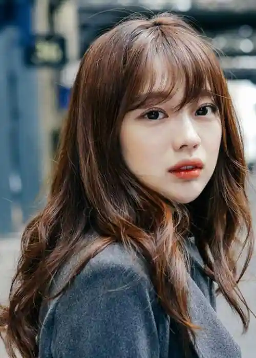 2021年齐刘海发型图片齐刘海适合什么脸型