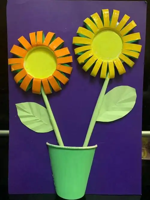 新生小学三(9)中队"节约资源,变废为宝"主题中队活动作品展示