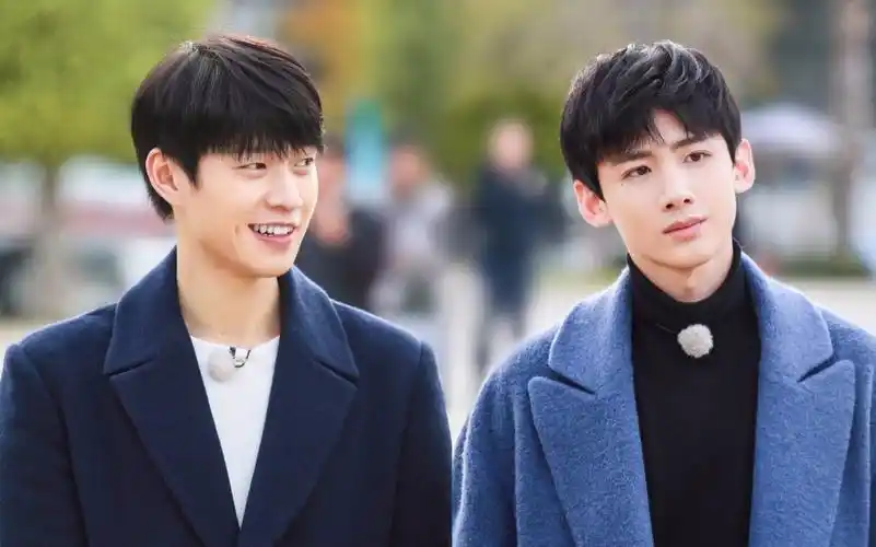 【魏白】【魏大勋x白敬亭】二十四小时花絮 魏白cut_哔哩哔哩_bili