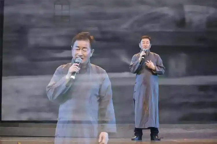 20多位知名朗诵家齐聚大良,逾千市民享经典文化盛宴迎新年