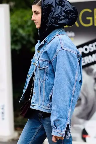 牛仔外套又来刷街啦,快来一份穿搭指南吧!