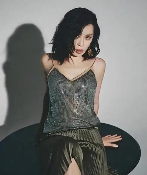 余男作为实力派演员,都为此付出过哪些努力?