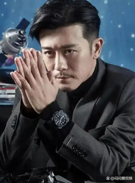 一些男明星凭借着与众不同的容貌,在娱乐圈中迅速崭露头角.